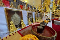 LINE_ALBUM_20868_250901_16