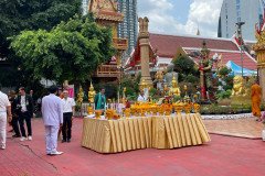 LINE_ALBUM_20868_250901_23