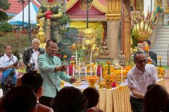 LINE_ALBUM_20868_250901_26