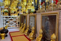 LINE_ALBUM_20868_250901_6